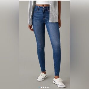 NEW American Eagle Mom Skinny Jeans - Size 00